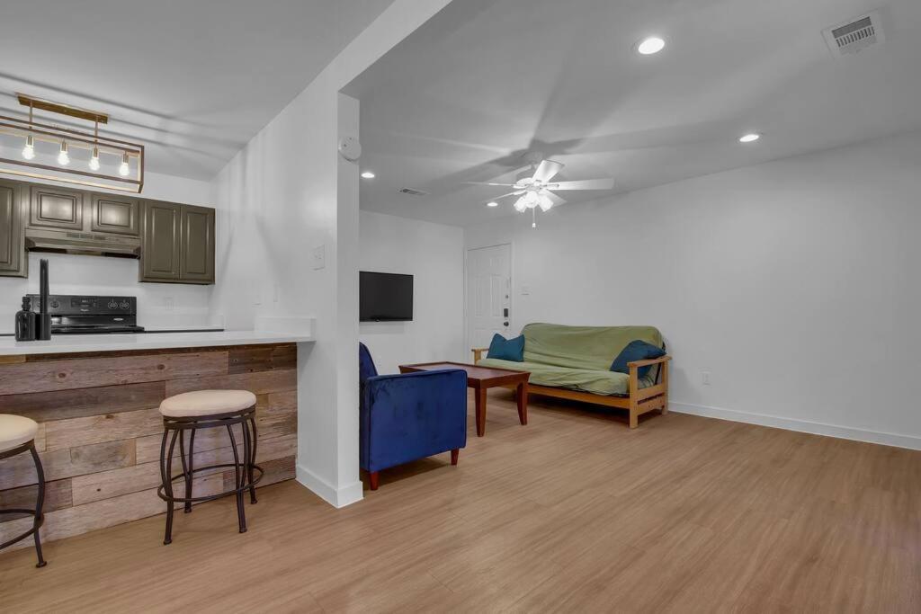 Condo Near Downtown Austin! Exteriör bild